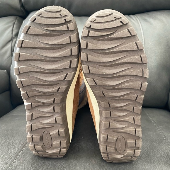 Bearpaw Lotus Women's Winter Boots New Size-7 - Picture 7 of 7